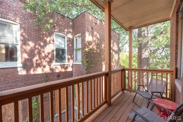 3130 Nebraska Avenue, St Louis, MO 63118