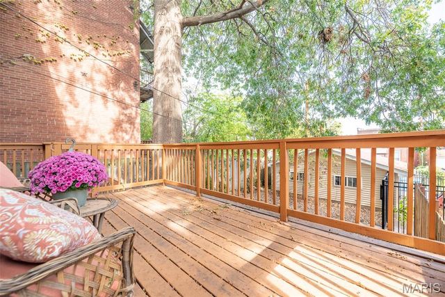 3130 Nebraska Avenue, St Louis, MO 63118