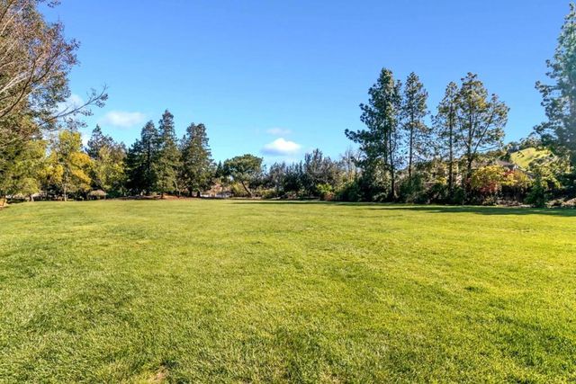 11692 Westshore Court, Cupertino, CA 95014