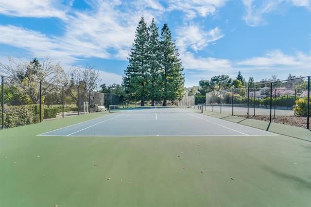 11692 Westshore Court, Cupertino, CA 95014