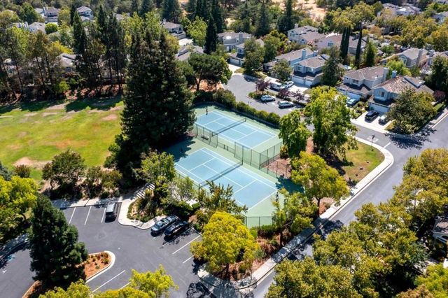 11692 Westshore Court, Cupertino, CA 95014