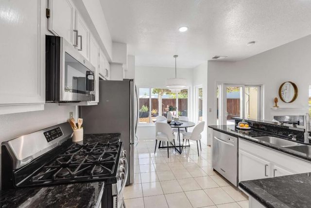 11692 Westshore Court, Cupertino, CA 95014