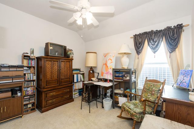 4902 Quiet Canyon Drive, Friendswood, TX 77546