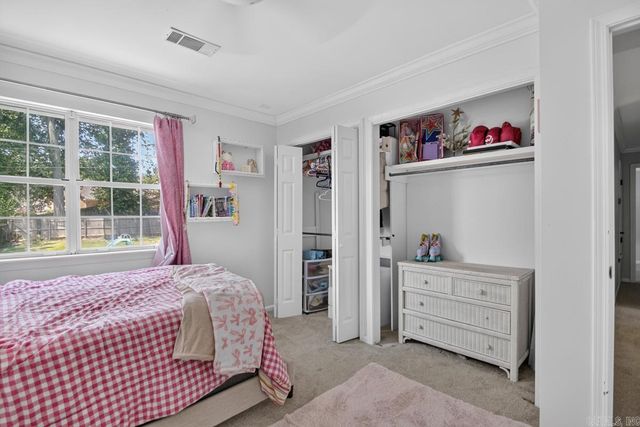1185 Cambridge Circle, Benton, AR 72019