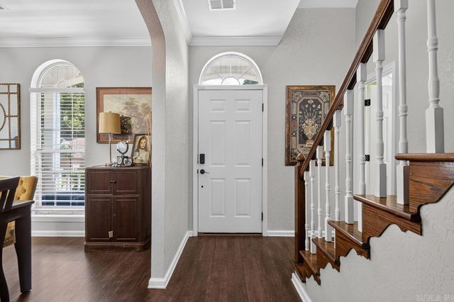 1185 Cambridge Circle, Benton, AR 72019