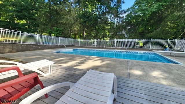 29 Fox Trl, Hardyston Twp., NJ 07460