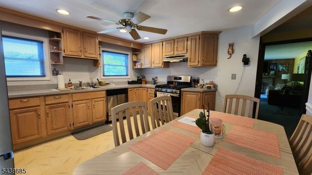 29 Fox Trl, Hardyston Twp., NJ 07460