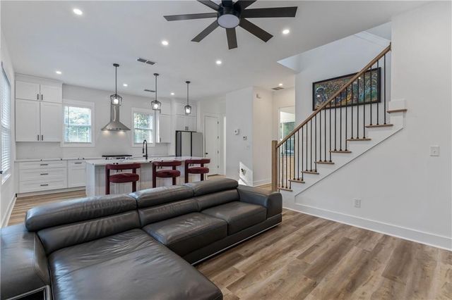 80 Burbank Drive NW, Atlanta, GA 30314