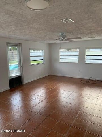 1225 Thomasina Drive, Port Orange, FL 32129