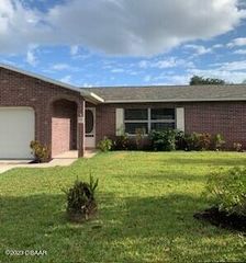 1225 Thomasina Drive, Port Orange, FL 32129