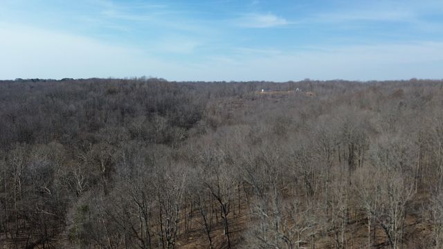 1200 River Rd, Clarksville, TN 37040