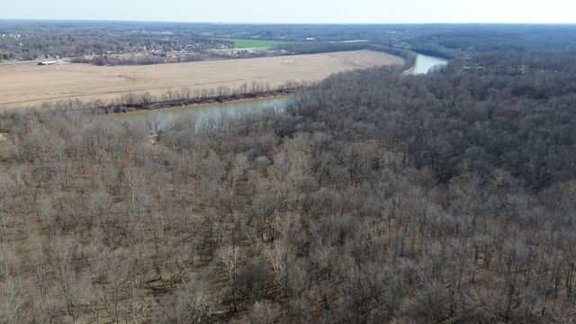 1200 River Rd, Clarksville, TN 37040