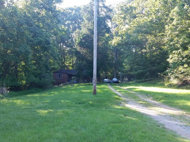 1200 River Rd, Clarksville, TN 37040