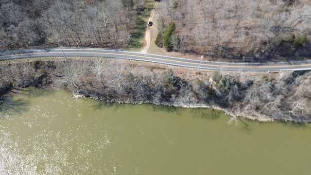 1200 River Rd, Clarksville, TN 37040