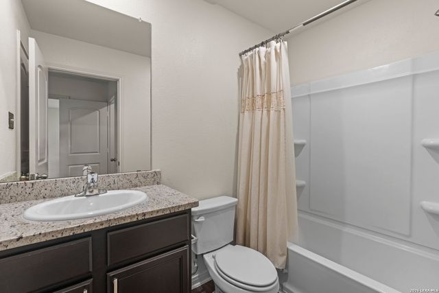 15415 SILVER TREE CV, Von Ormy, TX 78073