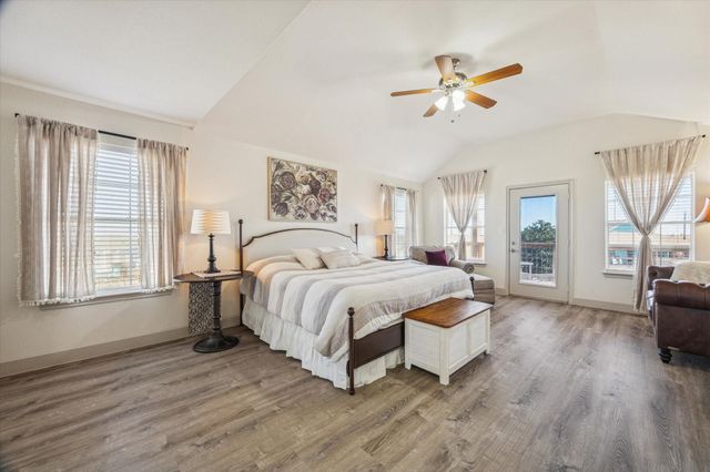 22 N Flamingo Street Street, La Marque, TX 77568