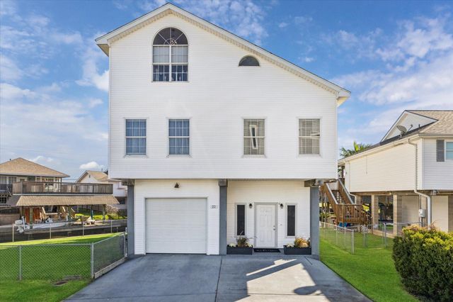 22 N Flamingo Street Street, La Marque, TX 77568