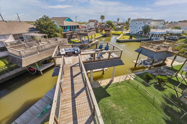 22 N Flamingo Street Street, La Marque, TX 77568