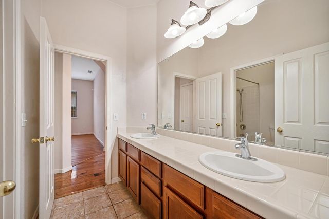 9729 Marbella Ct, Elk Grove, CA 95624