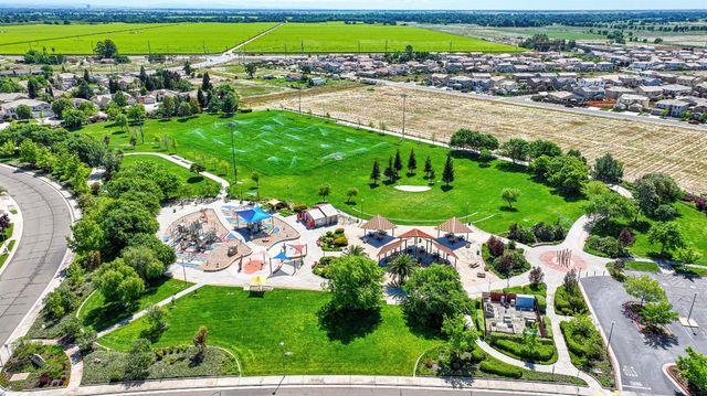9729 Marbella Ct, Elk Grove, CA 95624