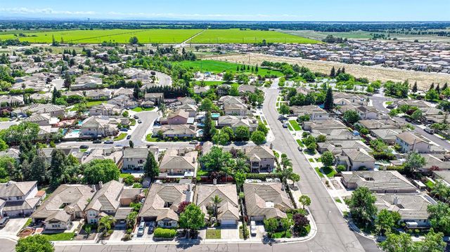 9729 Marbella Ct, Elk Grove, CA 95624