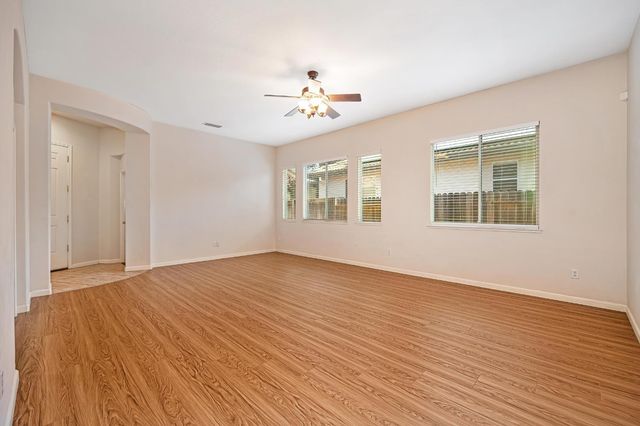 9729 Marbella Ct, Elk Grove, CA 95624