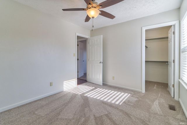 8520 Hazel Court, Evansville, IN 47725