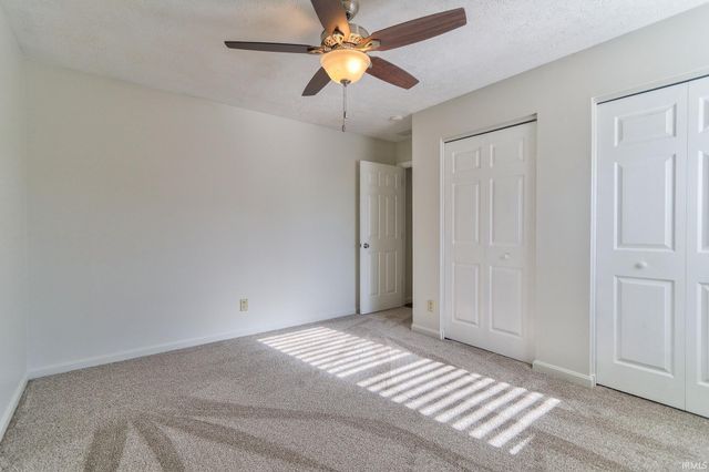 8520 Hazel Court, Evansville, IN 47725