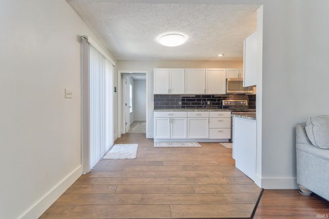 8520 Hazel Court, Evansville, IN 47725