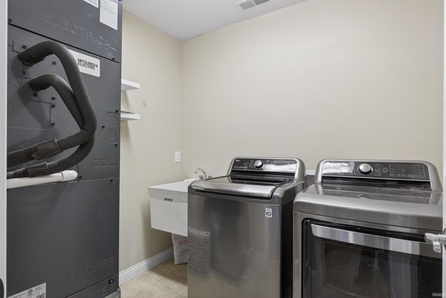 1621 W Dove Drive, Bloomington, IN 47403