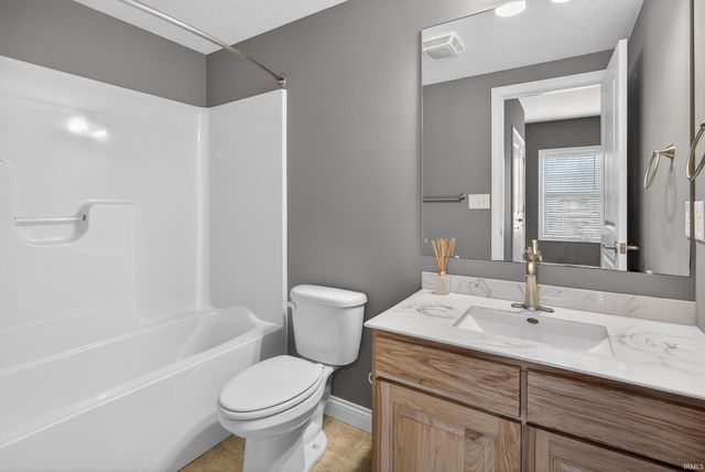 1621 W Dove Drive, Bloomington, IN 47403