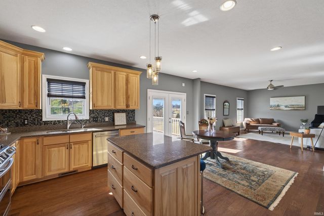 1621 W Dove Drive, Bloomington, IN 47403