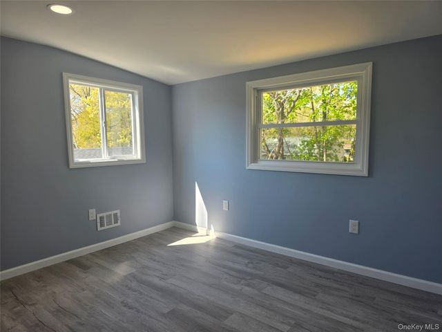 198 Concord Road, Shirley, NY 11967