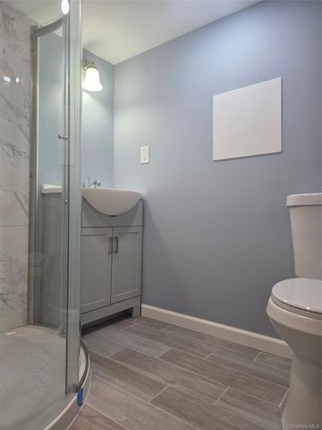 198 Concord Road, Shirley, NY 11967