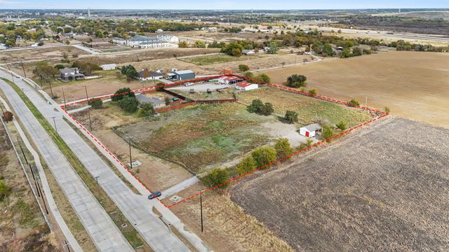 8614 Merritt Road, Rowlett, TX 75089