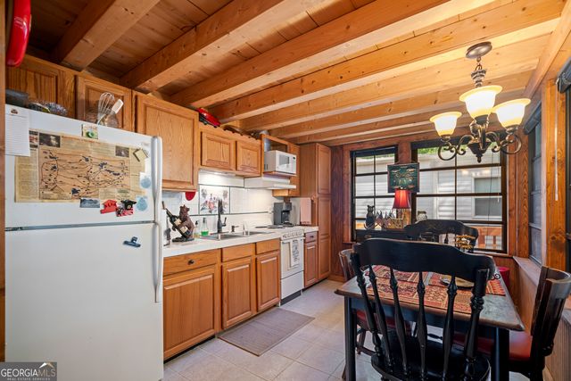 33 Speckled Trout Drive 198, Cleveland, GA 30528
