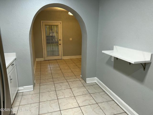1826 FOREST HILLS Road, Jacksonville, FL 32208