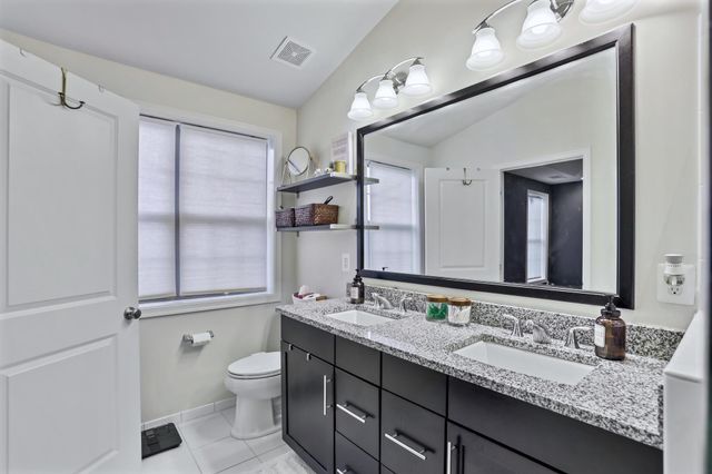 22462 CAMBRIDGEPORT SQ, Ashburn, VA 20148