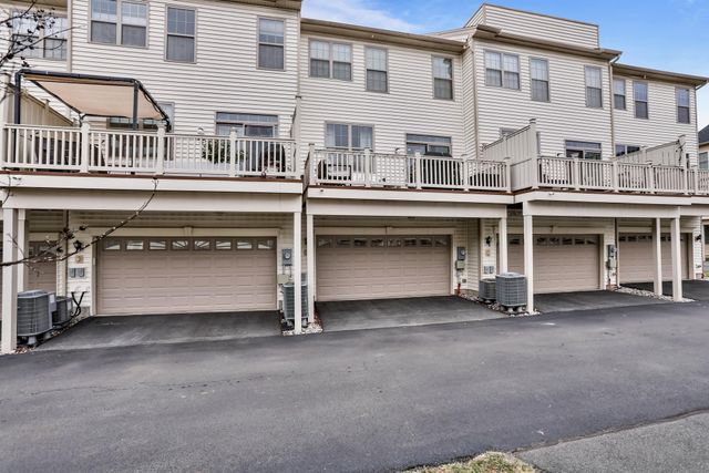 22462 CAMBRIDGEPORT SQ, Ashburn, VA 20148