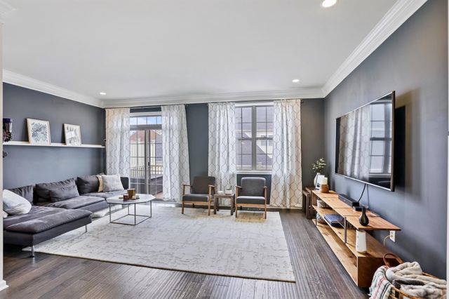 22462 CAMBRIDGEPORT SQ, Ashburn, VA 20148
