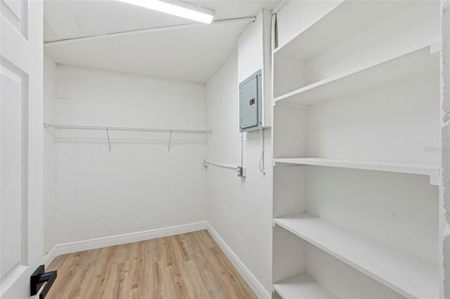 7406 MANCHESTER LANE, Tampa, FL 33619