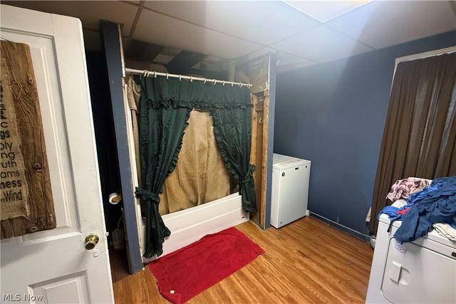 6 Electric Avenue, Belleville, WV 26133