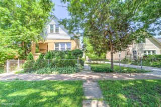 4141 N Mobile Avenue, Chicago, IL 60634