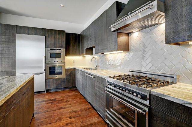 1409 Post Oak Boulevard 1304, Houston, TX 77056