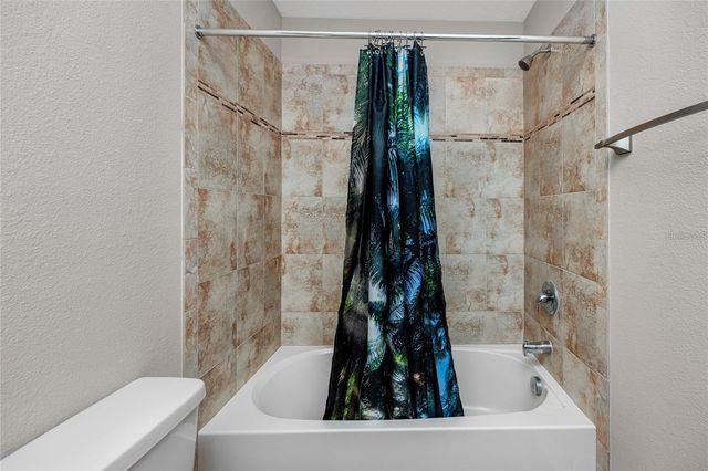 11454 CROWNED SPARROW LANE, Tampa, FL 33626