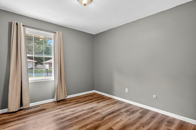 3640 South Hillcrest Avenue, Springfield, MO 65807