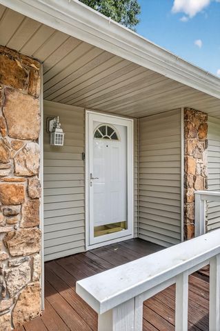 3640 South Hillcrest Avenue, Springfield, MO 65807