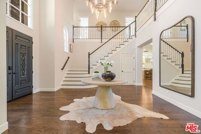 11797 CHAPARAL Street, Los Angeles, CA 90049