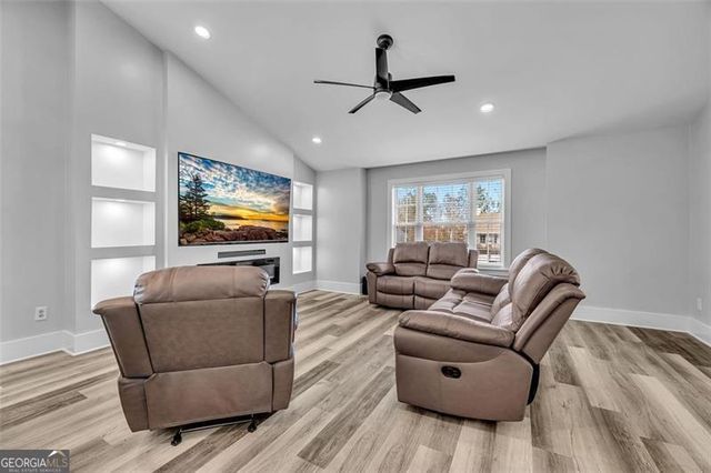 8448 Brook Lake, Douglasville, GA 30134