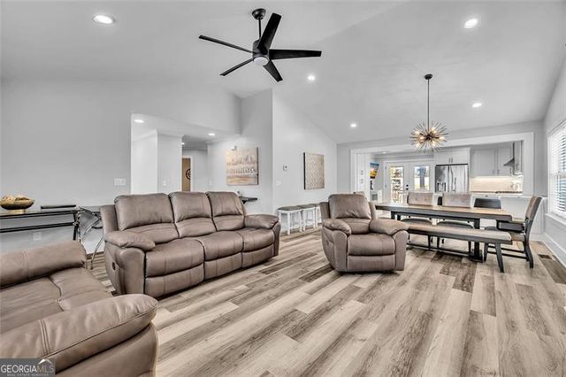 8448 Brook Lake, Douglasville, GA 30134